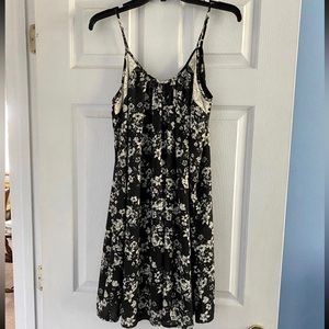 Skies Are Blue Floral Dress with Lace Trim